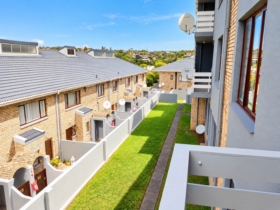 To Let 2 Bedroom Property for Rent in Beacon Bay Eastern Cape
